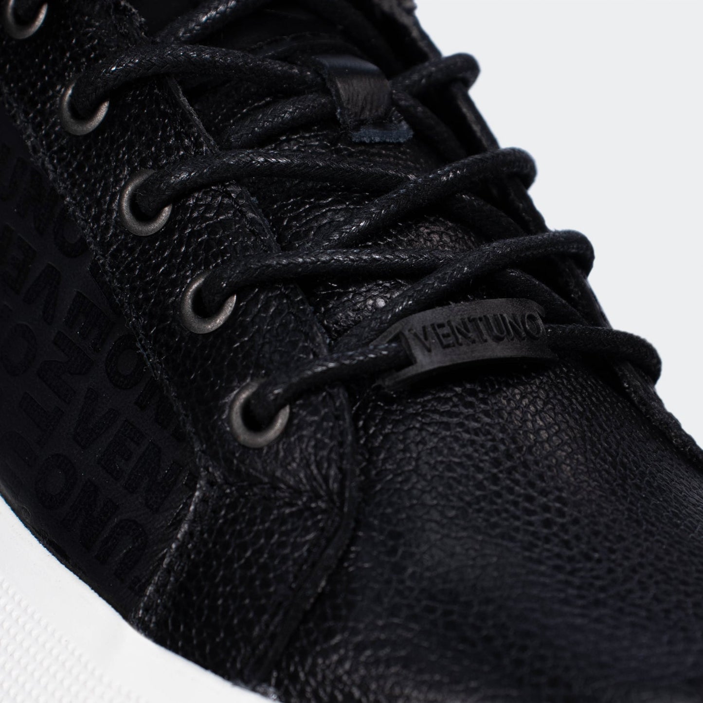 ERMES | Negro Blanco