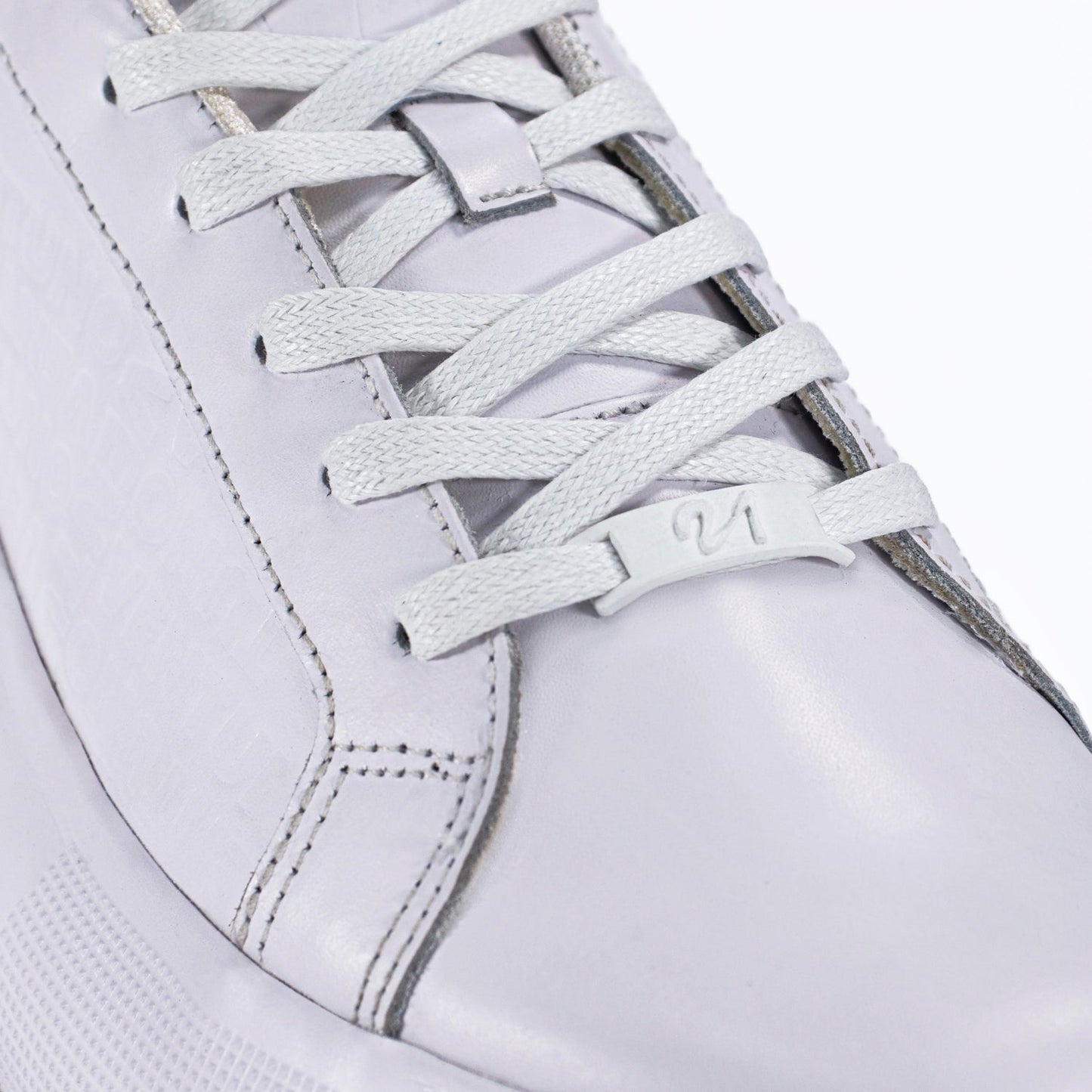 ERMES | Todo blanco