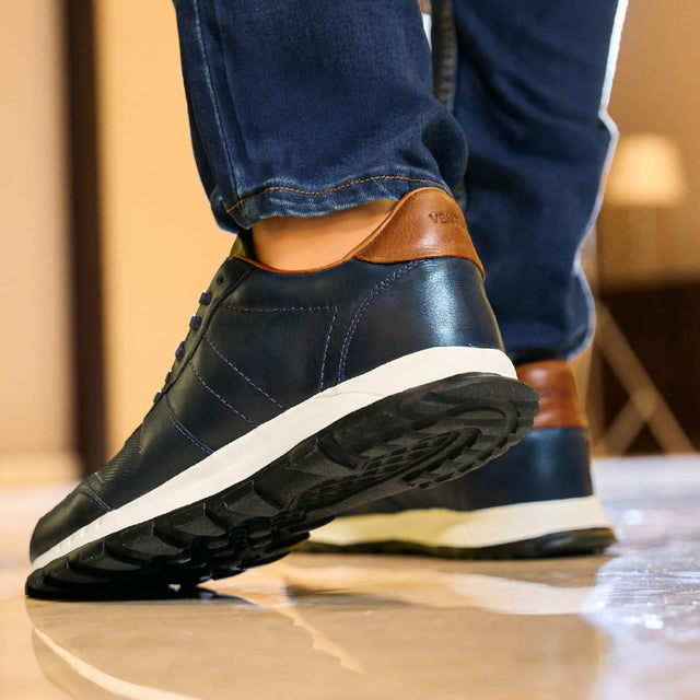 VALENTINO | Azul Oscuro